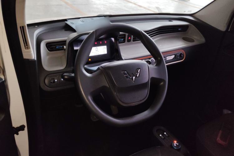 Used Wuling Hongguang MINIEV 2022 Easy Version Lithium Iron Phosphate