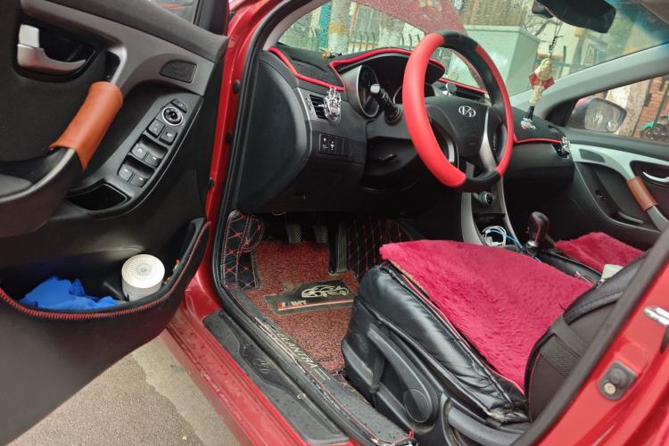 Used Hyundai Elantra (5th Generation / Langdong) 2016 1.6L Manual Luxury Model