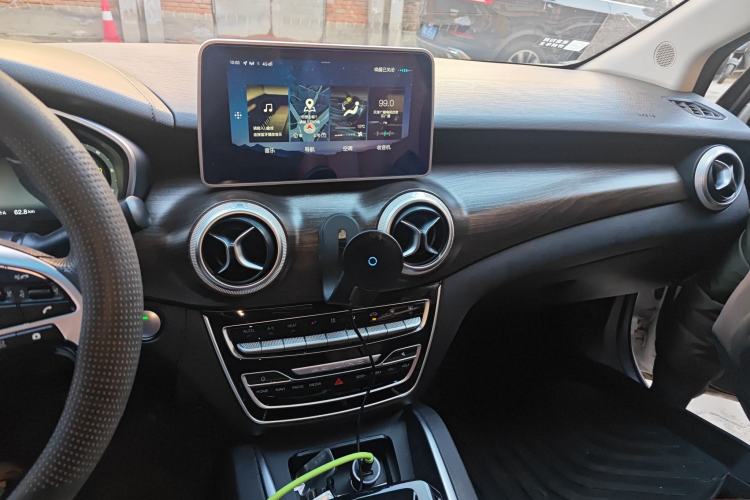 Used BAIC Beijing EU5 2019 R500 Smart Wind Edition Audio And AC Panel