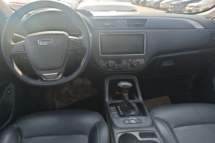 Used Qoros 5 2018 Revised Version 1.6T Automatic Leading Edition