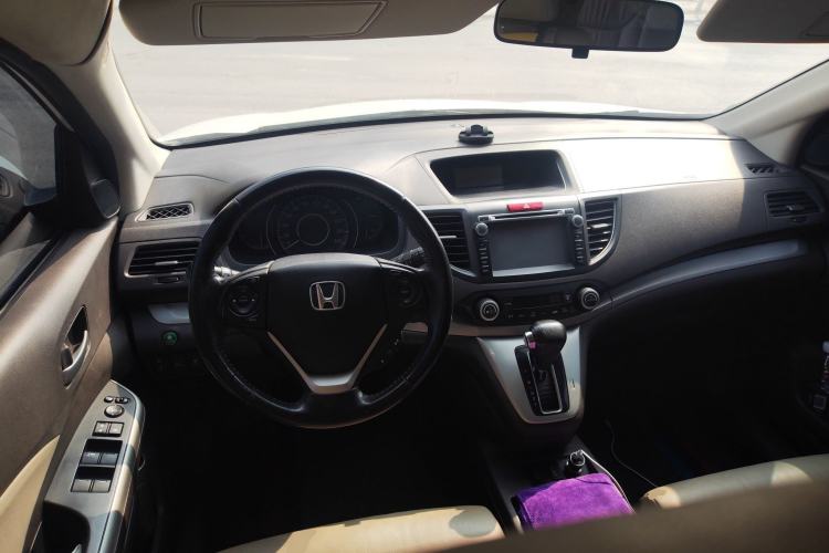 Used Honda CR-V 2012 2.4L four-wheel drive luxury version
