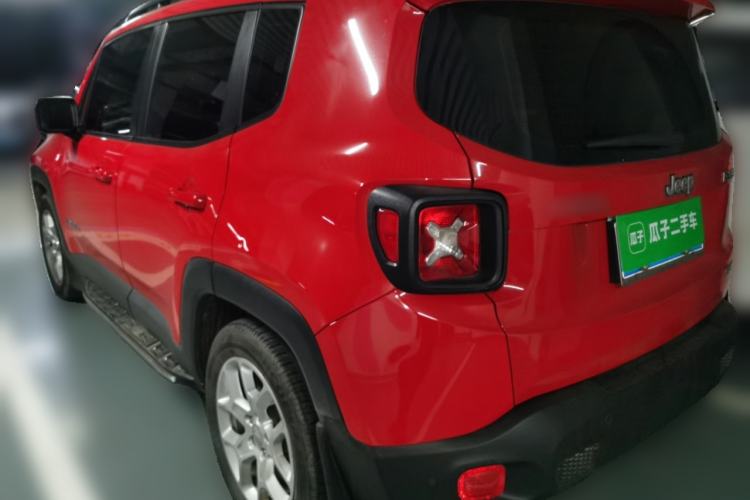 Used Jeep Renegade 2018 Connected Large Screen Version 180T Automatic High-Energy Edition Rear Left 45 Deg