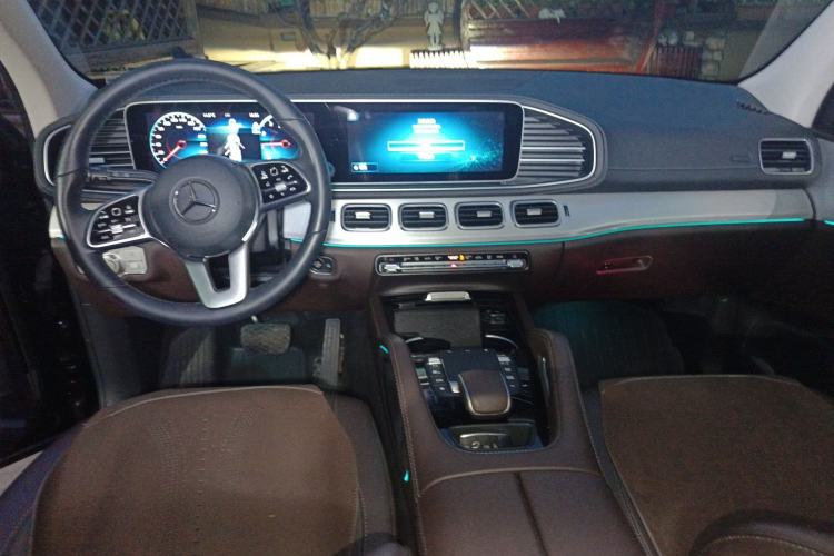 Used Mercedes-Benz GLE  Center Console
