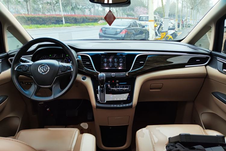 Used Buick GL8 2017 ES 28T Flagship Model China V Standard