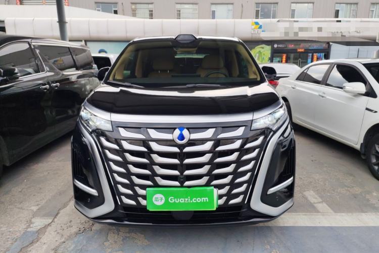 Used Denza D9 2025 DM-i Intelligent Drive 1020 Four-Wheel Drive Flagship Model Front