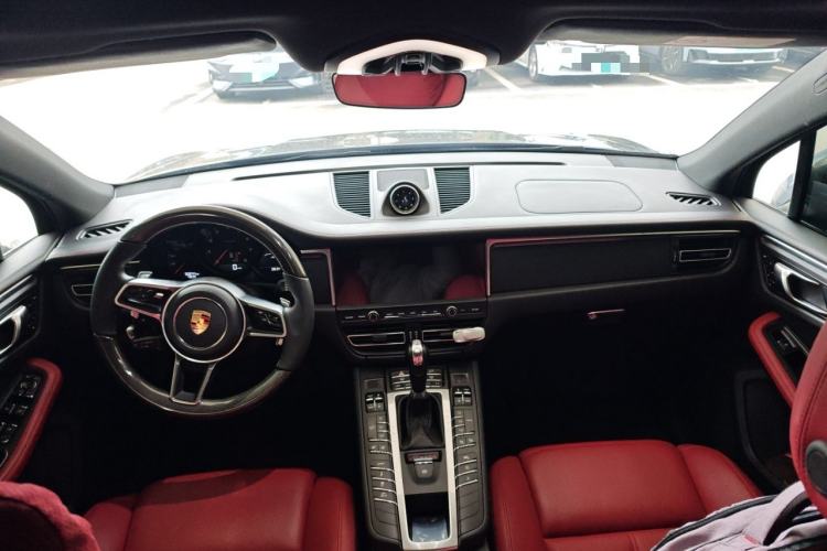 Used Porsche Macan 2018 Macan 2.0T