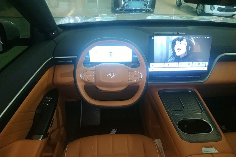 Used Dongfeng eπ eπ008 2025 210 Ultra Range-Extended Version 5 Seats Steering Wheel