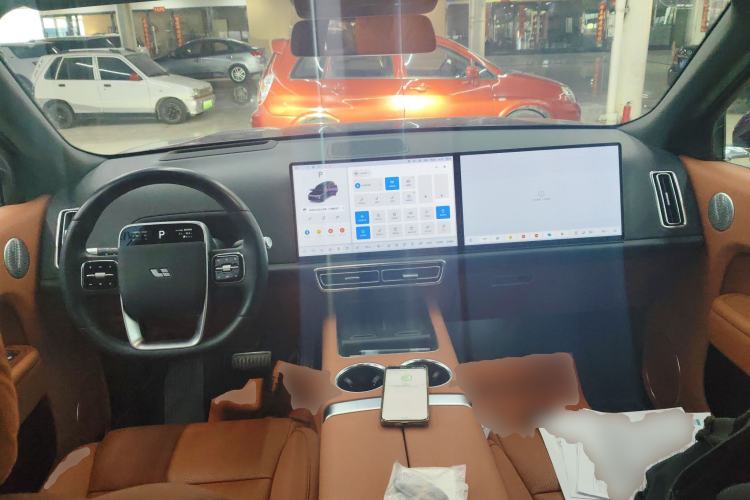 Used Li Auto L9 2024 Ultra Model Center Console