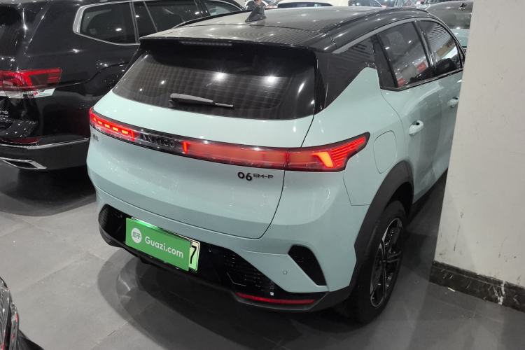 Used Lynk & Co 06 EM-P 2023 EM-P 126 Long-Range Halo Rear Right 45 Deg