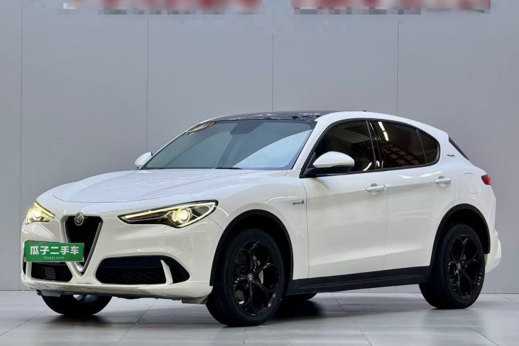 Used Alfa Romeo Stelvio 2017 2.0T 200HP Elite Edition