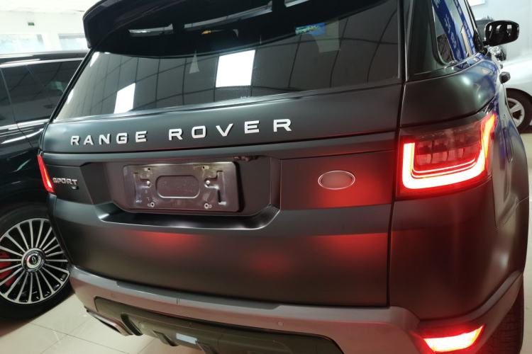 Used Land Rover Range Sport 2020 3.0 L6 SE
