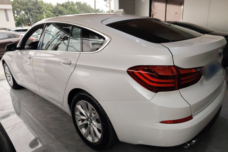 Used BMW 5 Series GT 2014 528i Leading Model
