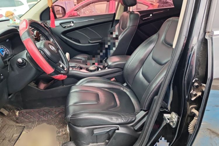 Used Dongfeng Fengon 580 2017 Revised Version 1.5T CVT Luxury Edition Left Front Seat