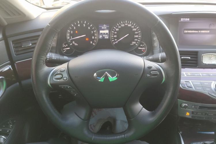 Used Infiniti Q70 2017 Q70L 2.5L Enjoyment Edition