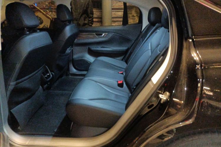 Used Hongqi E-QM5 2022 431 km Charge & Enjoy Edition