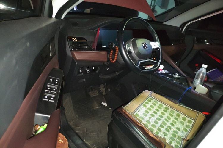 Used SOL X8 PLUS 2023 1.5 TGDI DCT Smart Home Edition 7-Seater