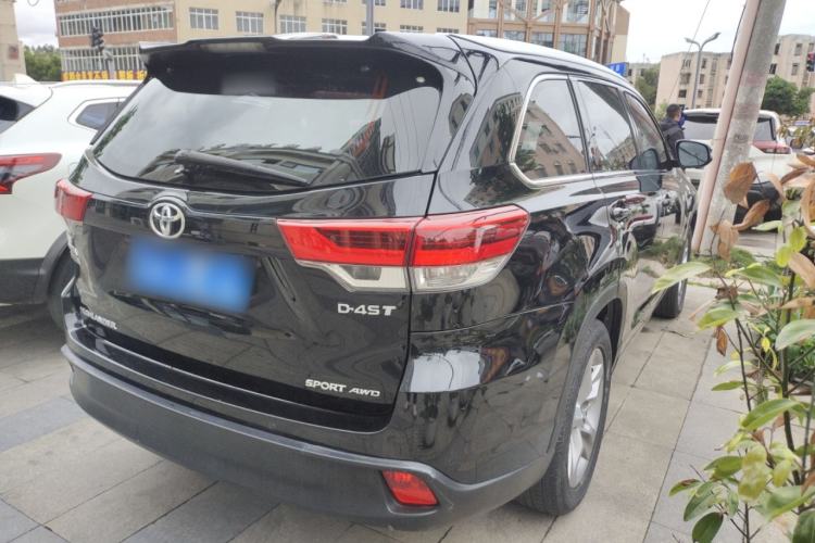 Used Toyota Highlander 2018 2.0T Four-Wheel Drive Prestige Version 7 Seats China V Emission Standard