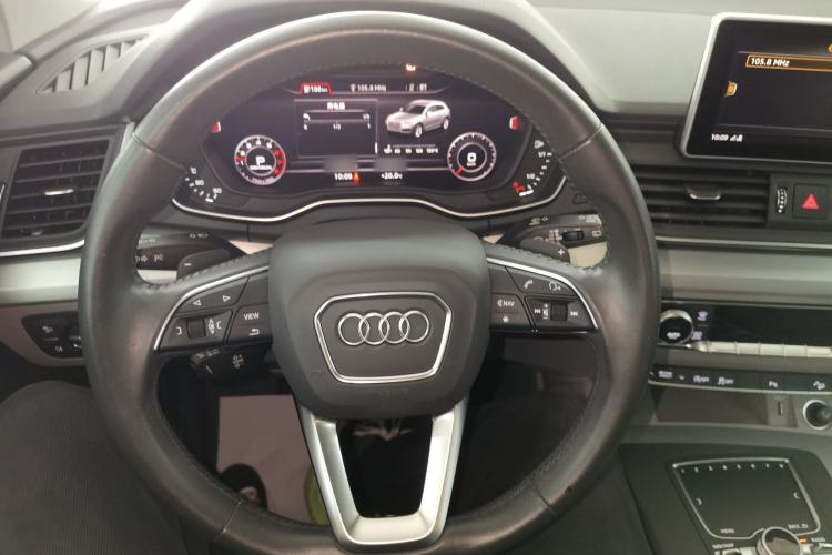 Used Audi Q5L 2018 40 TFSI Prestige Fashion Edition China V Steering Wheel