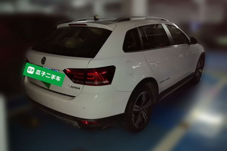 Used Volkswagen Cross Lavida 2016 1.6L Automatic Comfort Edition Rear Right 45 Deg