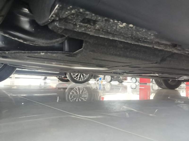 Used Hongqi H5 2025 2.0T Automatic Flag Edition – 500 000 Units Commemorative Version — 27