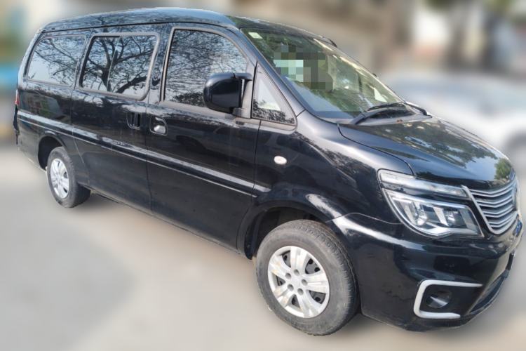 Used FORTHING Lingzhi 2022 M5 1.6L Practical Model 5 Seats Front Right 45 Deg