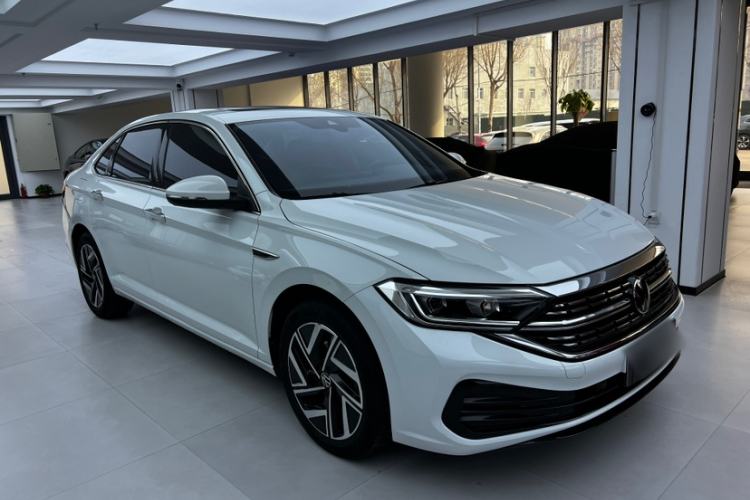 Used Volkswagen Sagitar 2023 300TSI DSG Excellence Edition Exterior 1