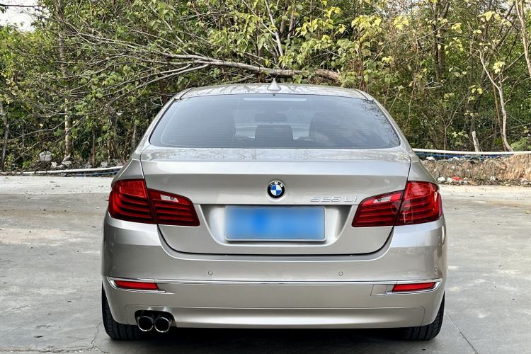 Used BMW 5 Series 2014 525Li Luxury Design Package
