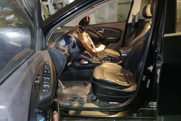 Used Hyundai ix35 2013 2.0L Automatic Two-Wheel Drive Leading GLX China IV Standard Left Front Seat