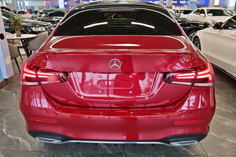 Used Mercedes-Benz A-Class 2021 A 200 L Sport Sedan Fashion Model
