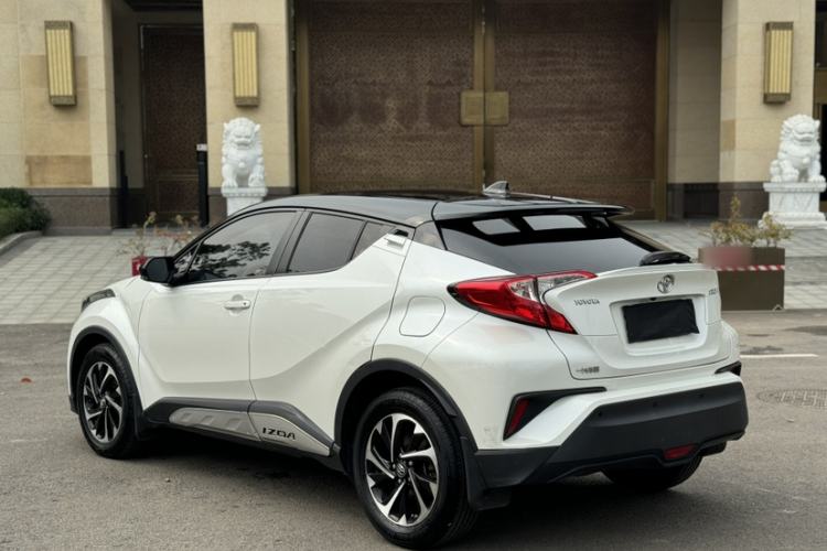 Used Toyota IZOA 2018 2.0L Yichi Edition China V Standard
