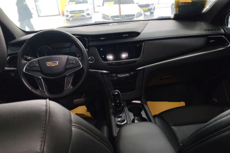 Used Cadillac XT5 2021 2.0T Two-Wheel Drive Luxury Version