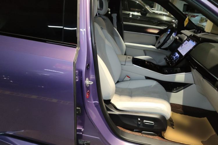 Used Honda P7 2025 Four-Wheel Drive Long-Range Max Right Front Seat