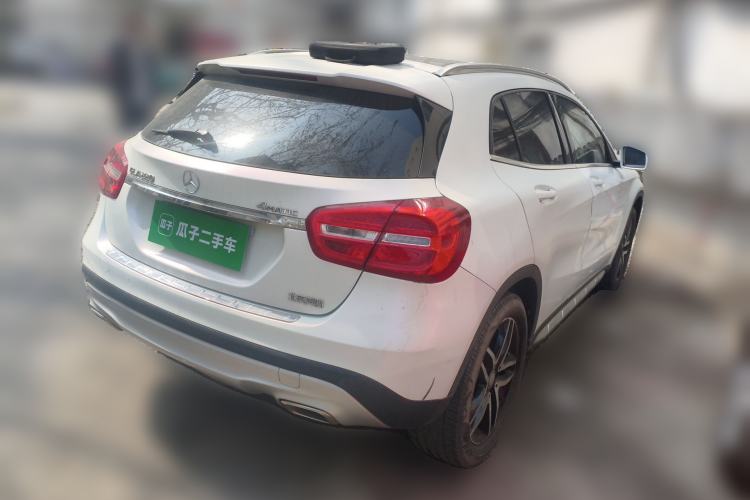 Used Mercedes-Benz GLA 2016 GLA 220 4MATIC Fashion Edition
