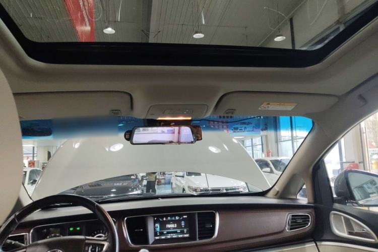 Used Buick GL8 2018 28T Luxury Model China VI Standard