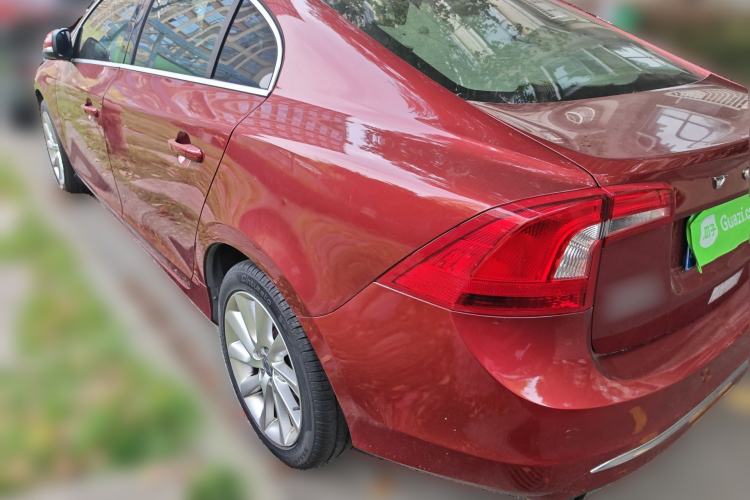 Used Volvo S60 2014 S60L 2.0T Zhiyuan Edition Rear Left 45 Deg