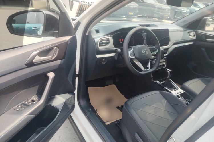 Used Volkswagen Tharu 2025 NewRui 300TSI Prestige Edition Driver Seat