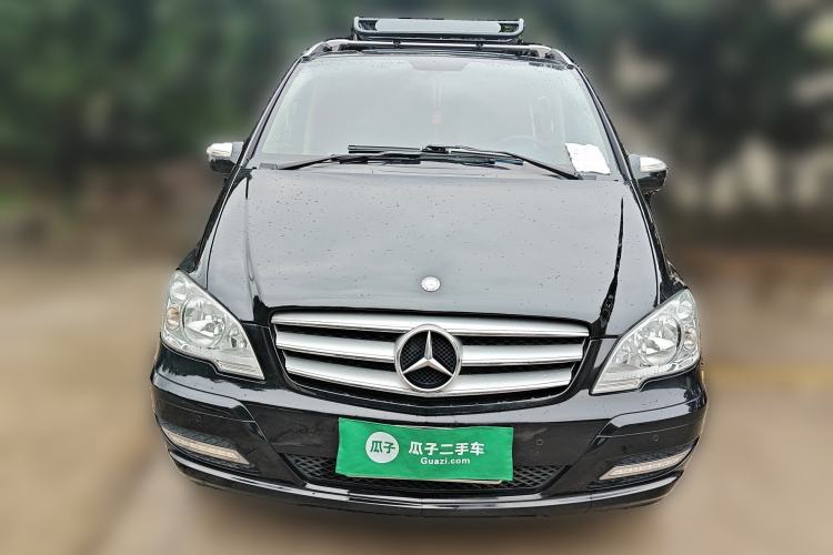 Used Mercedes-Benz Viano 2013 3.0L Comfort Edition Front