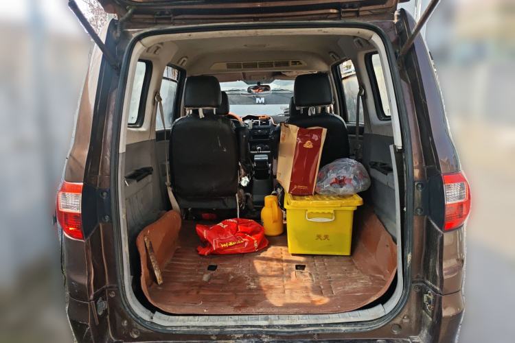 Used BAIC Weiwang M20 2014 1.5L practical type BJ415A Trunk