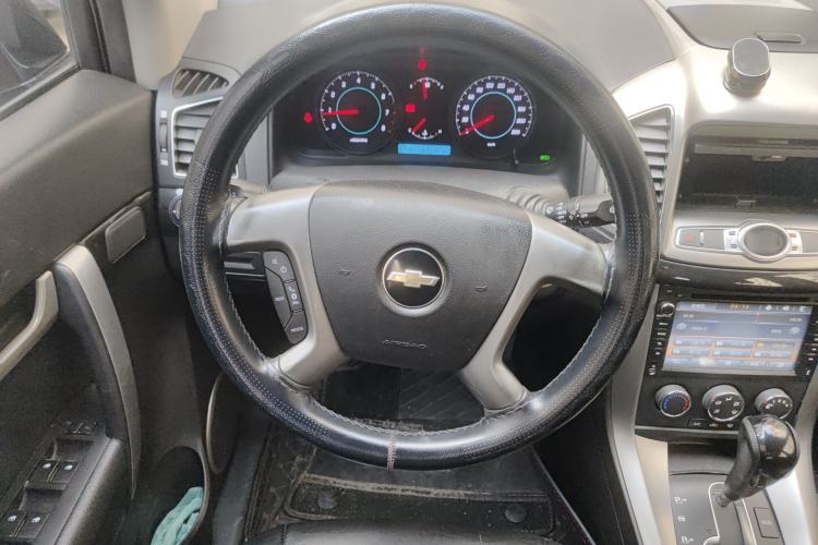 Used Chevrolet Captiva 2013 2.4L Two-Wheel Drive City Edition 7-Seater Steering Wheel