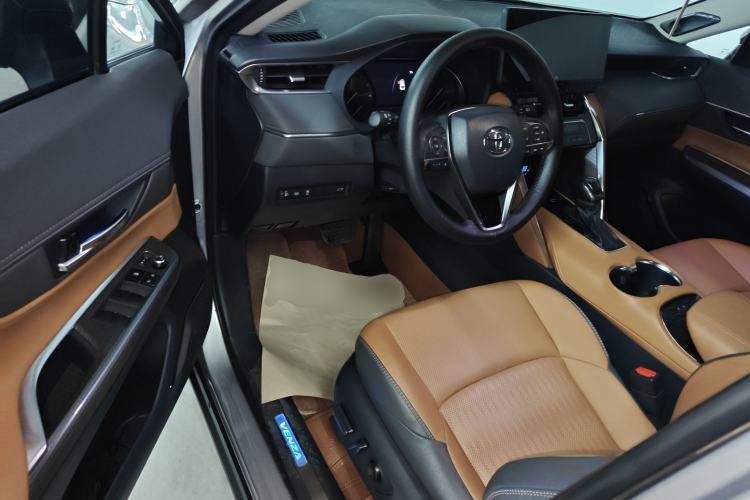 Used Toyota Venza 2022 2.0L CVT Two-Wheel Drive Prestige Edition
