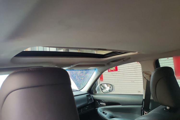 Used Toyota Crown 2015 2.0T Fashion Edition
