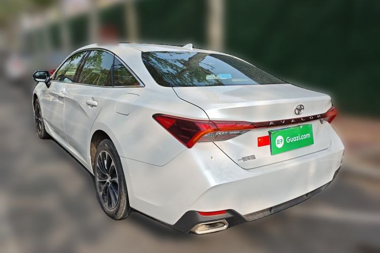 Used Toyota Avalon 2022 2.0L Ambition Edition
