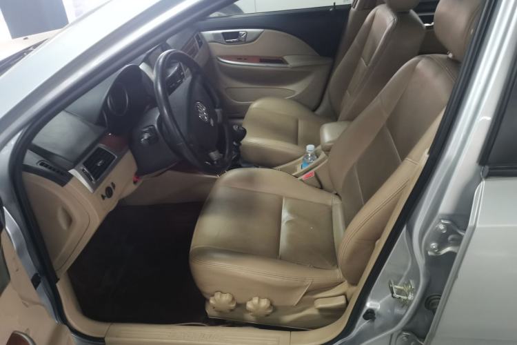 Used Buick Excelle 2013 1.5L Manual Luxury Model