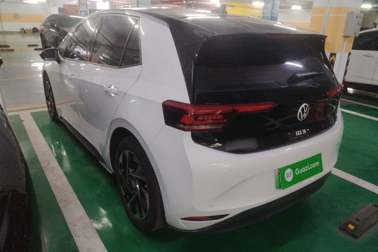 Used Volkswagen ID.3 2025 Smart Edition Outstanding Model
