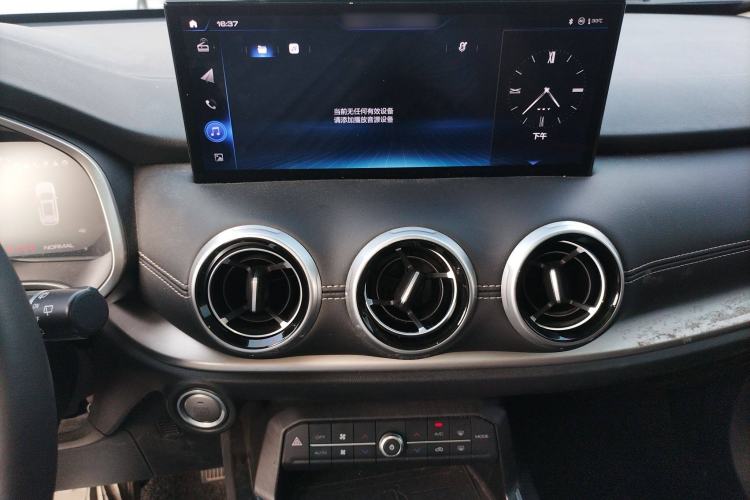 Used Wey VV6 2021 2.0T Two-Wheel Drive Smart Plus