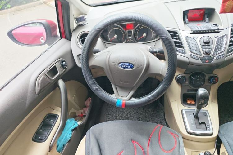 Used Ford Fiesta 2011 Hatchback 1.5L Automatic Fashion Edition