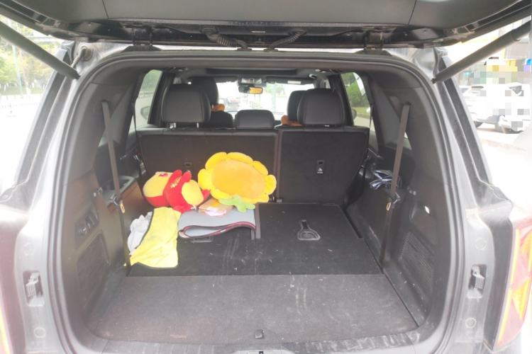 Used GAC Trumpchi GS8 2022 Linghang Series 2.0 TGDI Two-Wheel-Drive Luxury Smart Connectivity Version (7 Seats)
