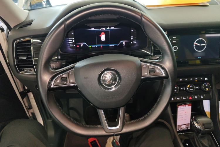 Used Skoda Kodiaq 2019 Facelifted TSI330 5-Seater Two-Wheel-Drive Luxury Enjoyment Edition China VI Standard