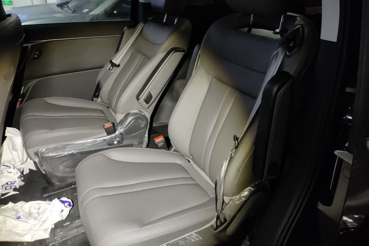 Used SAIC MAXUS Dajia 7 2024 Revised Version Super Hybrid Long-Range Edition Enjoyment Version Left Rear Seat