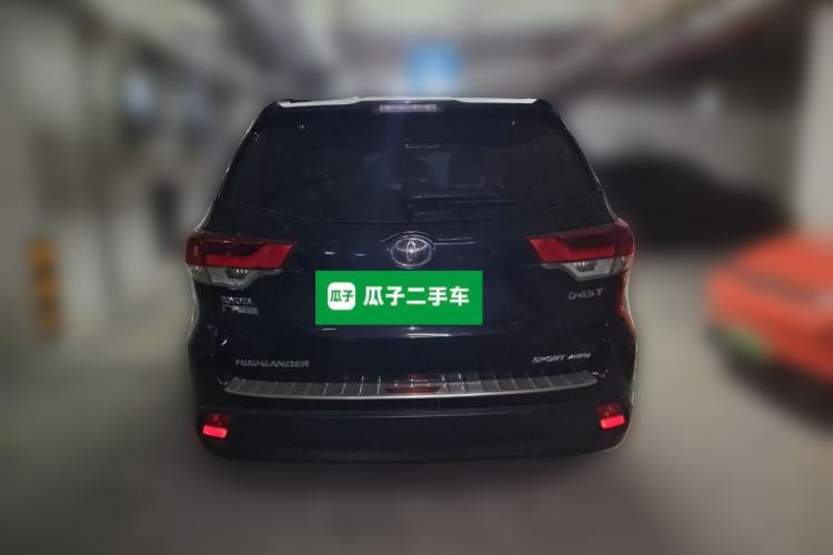 Used Toyota Highlander 2018 2.0T Four-Wheel Drive Prestige Version 7 Seats China V Emission Standard
